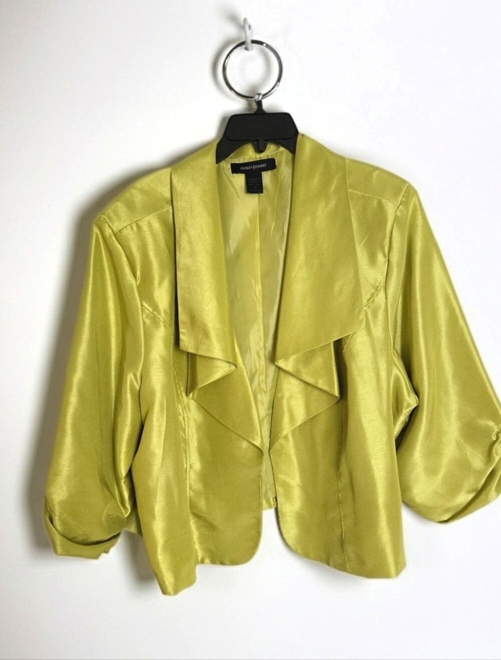 Ashley Stewart Chartreuse Satin Cropped Jacket Blazer Open Front Shrug. 26 / 4X - Picture 1 of 8